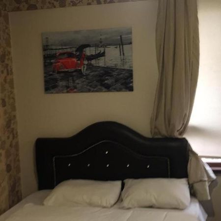 Divan Wooden Guesthouse 伊斯坦布尔 外观 照片